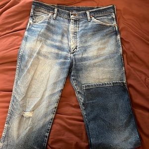 Stressed Vintage Wrangler Jeans